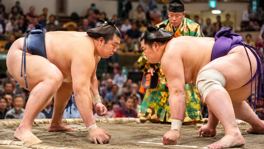 Sumo Wrestling Rules, Scoring, and Weight Classes
